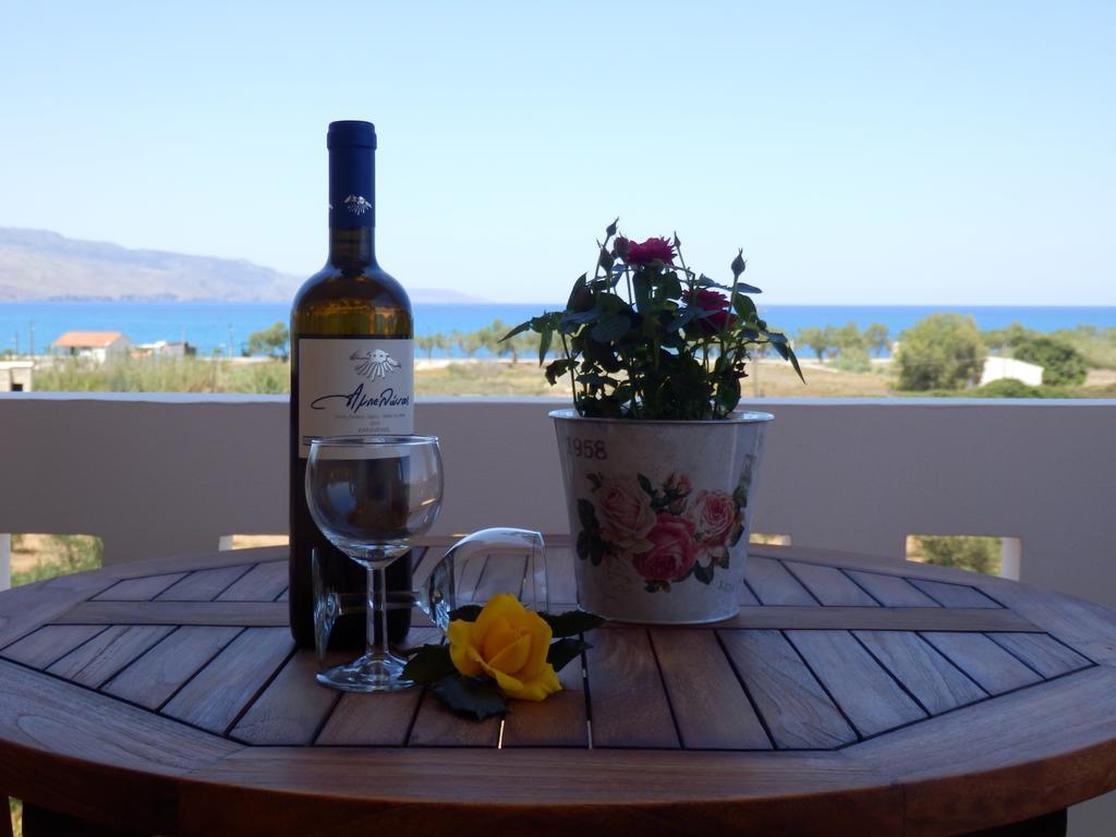 Maro Suites Tavronitis  Exterior photo